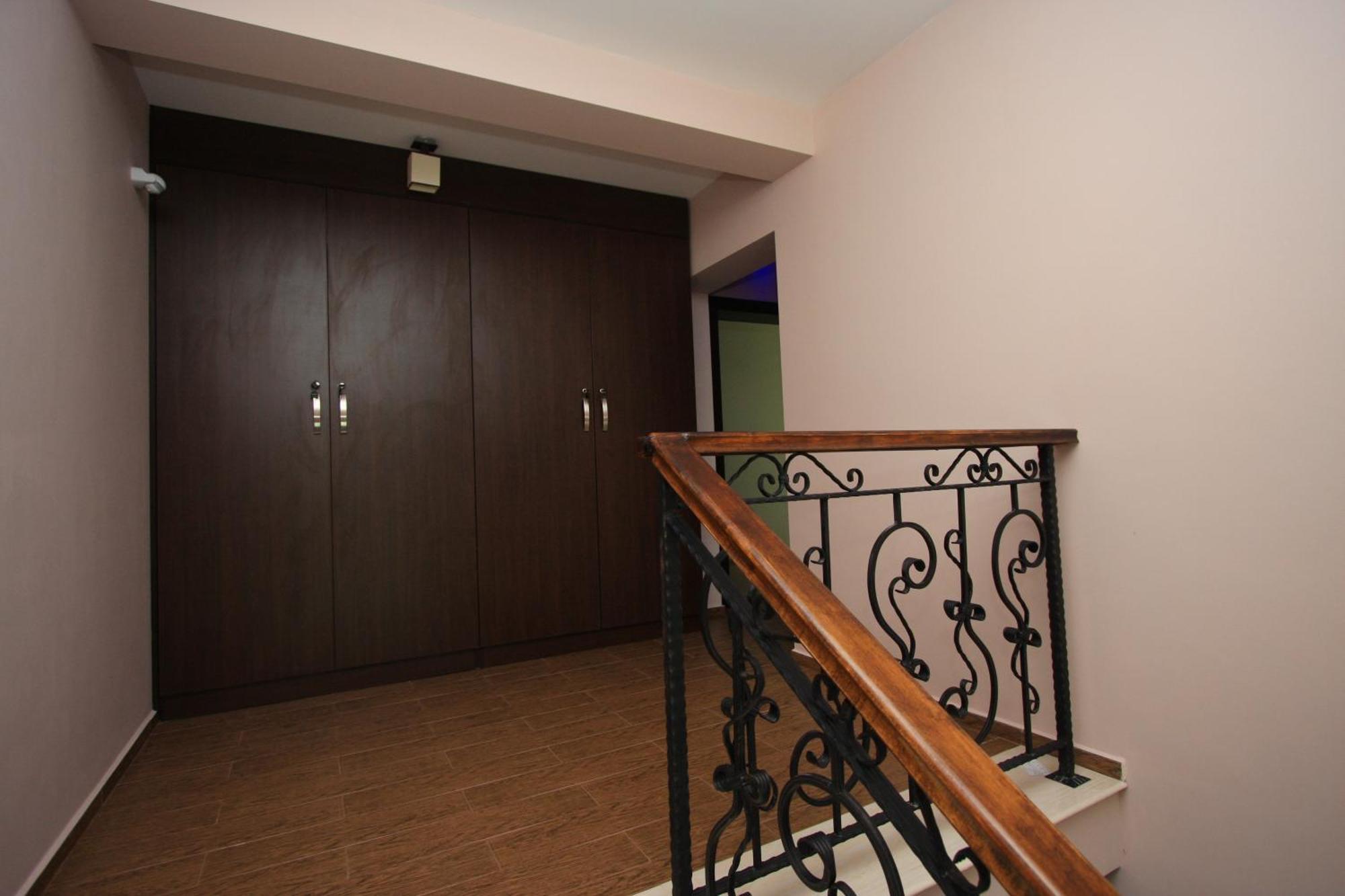 Siena House Hotel Sozopol Bagian luar foto