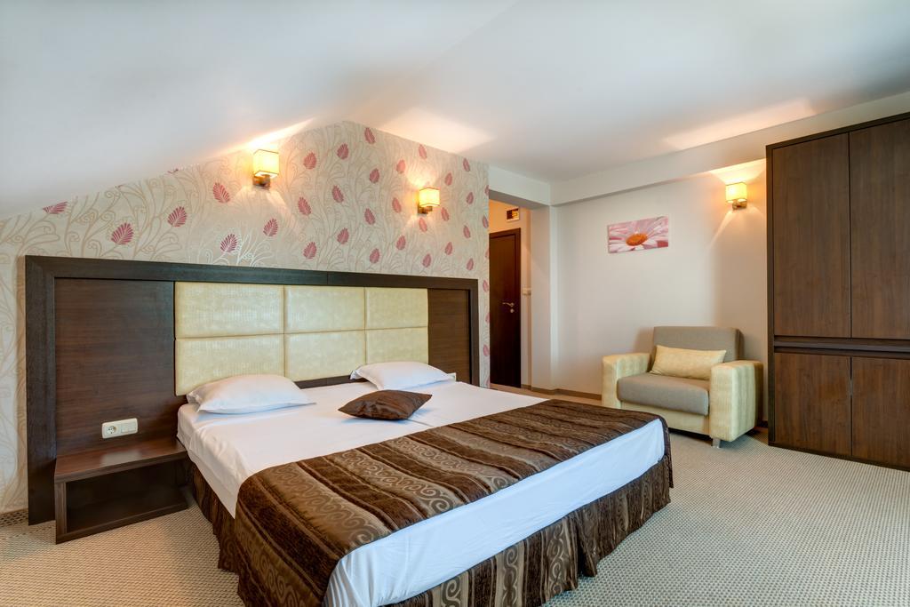 Siena House Hotel Sozopol Bagian luar foto